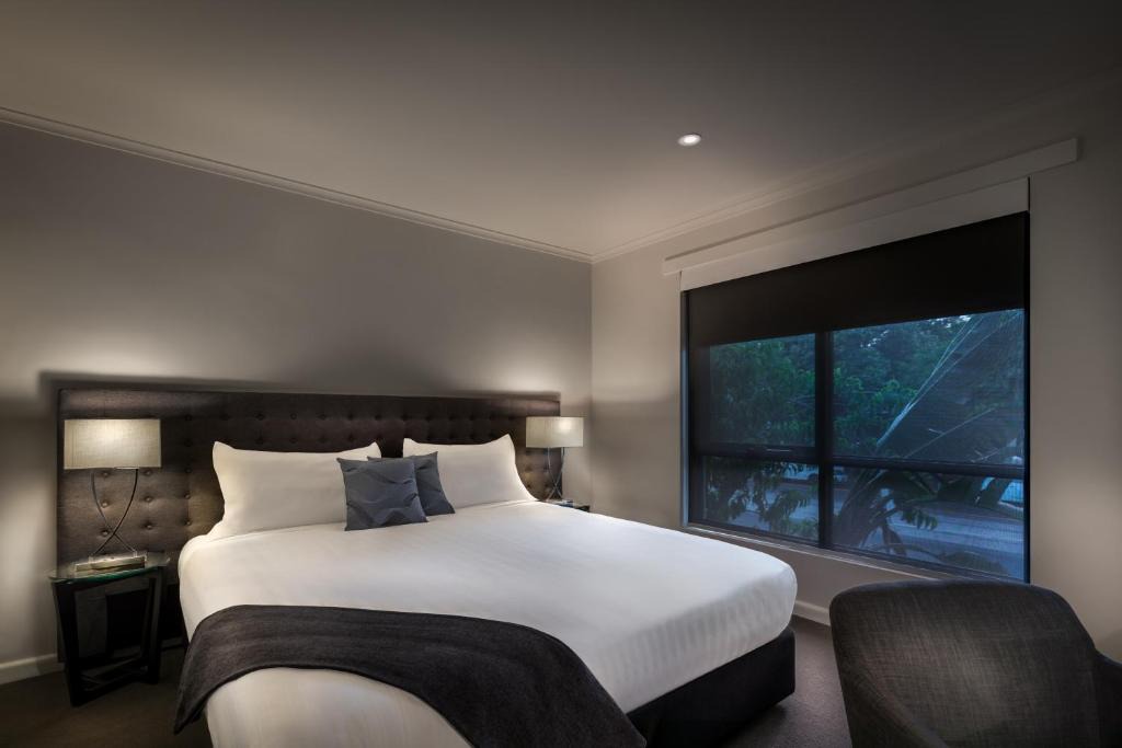 St Kilda West Apartment | Crest on Park - St Kilda
