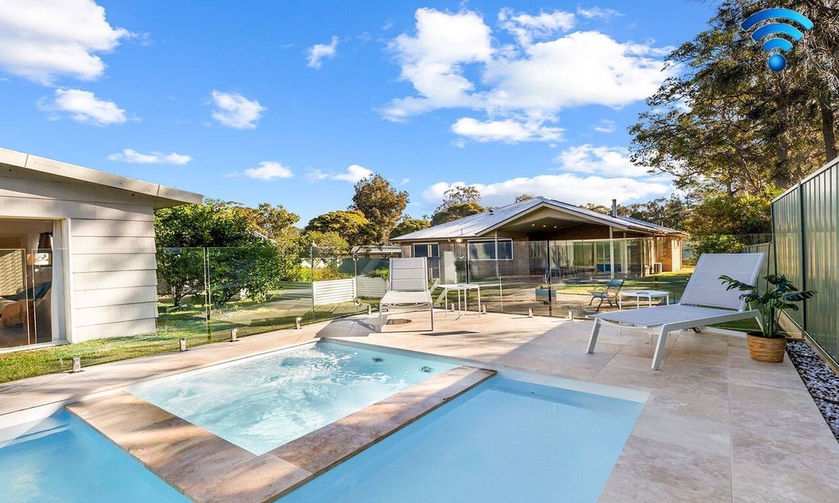 Callala Bay House | Darya Dream – 400m stroll to Callala Bay