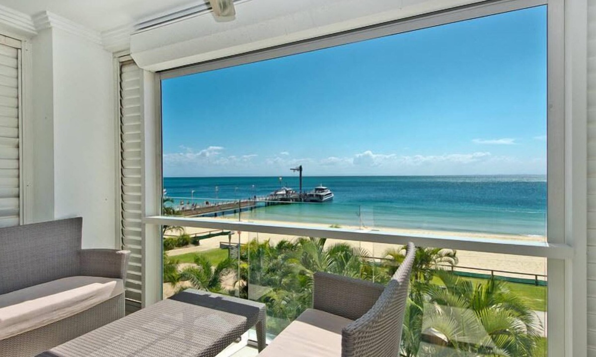 Moreton Island House | Deep Blue Apartment 20 Tangalooma