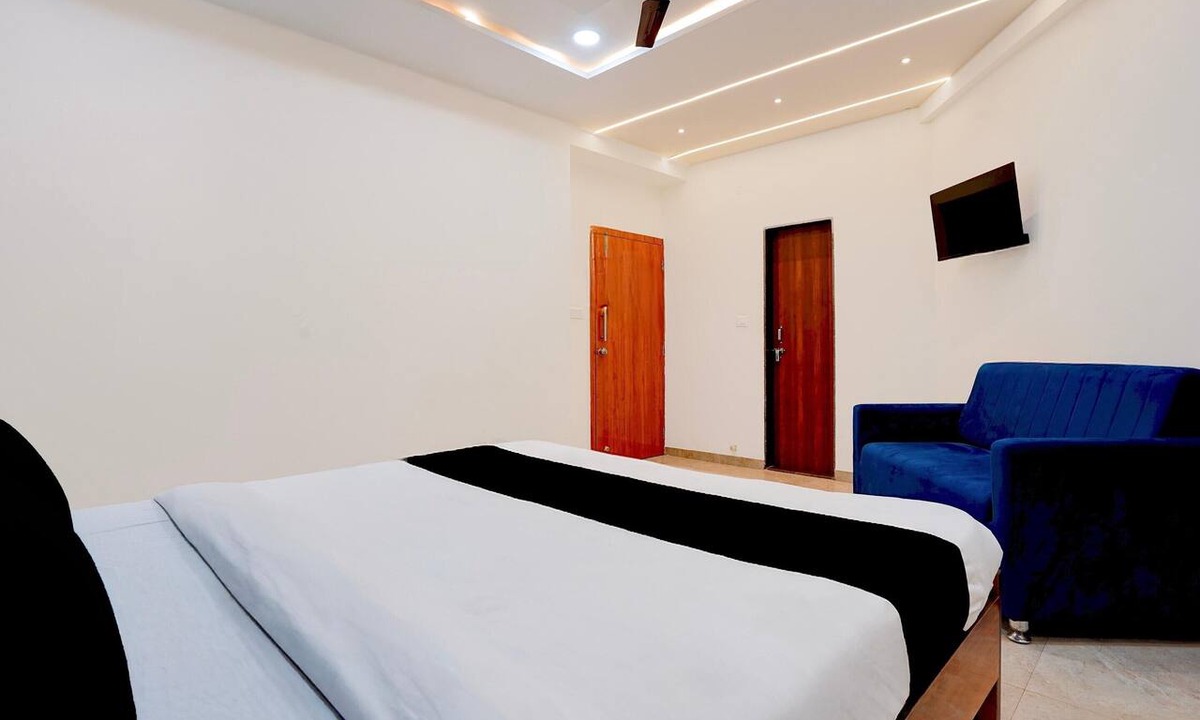 Pimpri - Chinchwad House | Deluxe Room KP Pride
