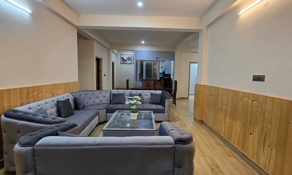 Rohtak Hotel | Deswal Hotel
