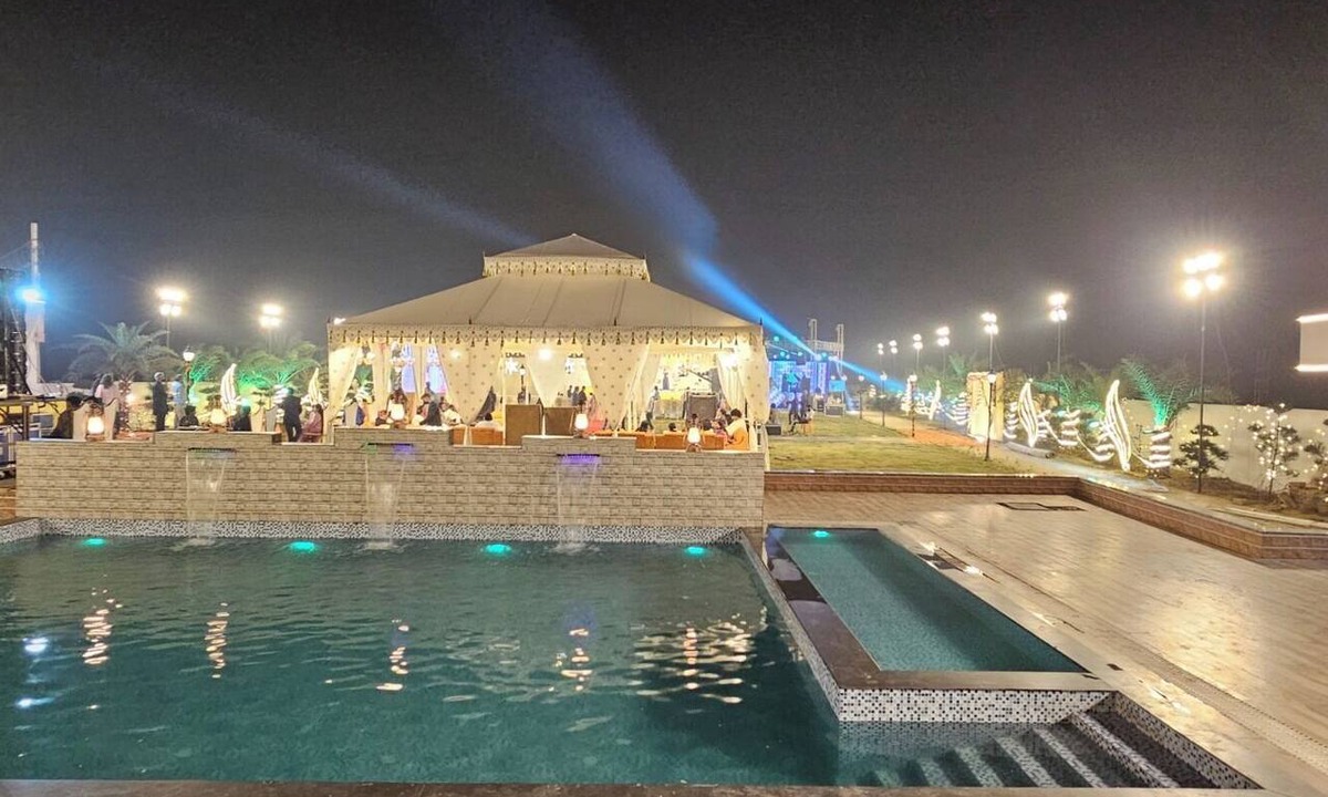 Pratapgarh City Resort | Devansh Palace And Resort