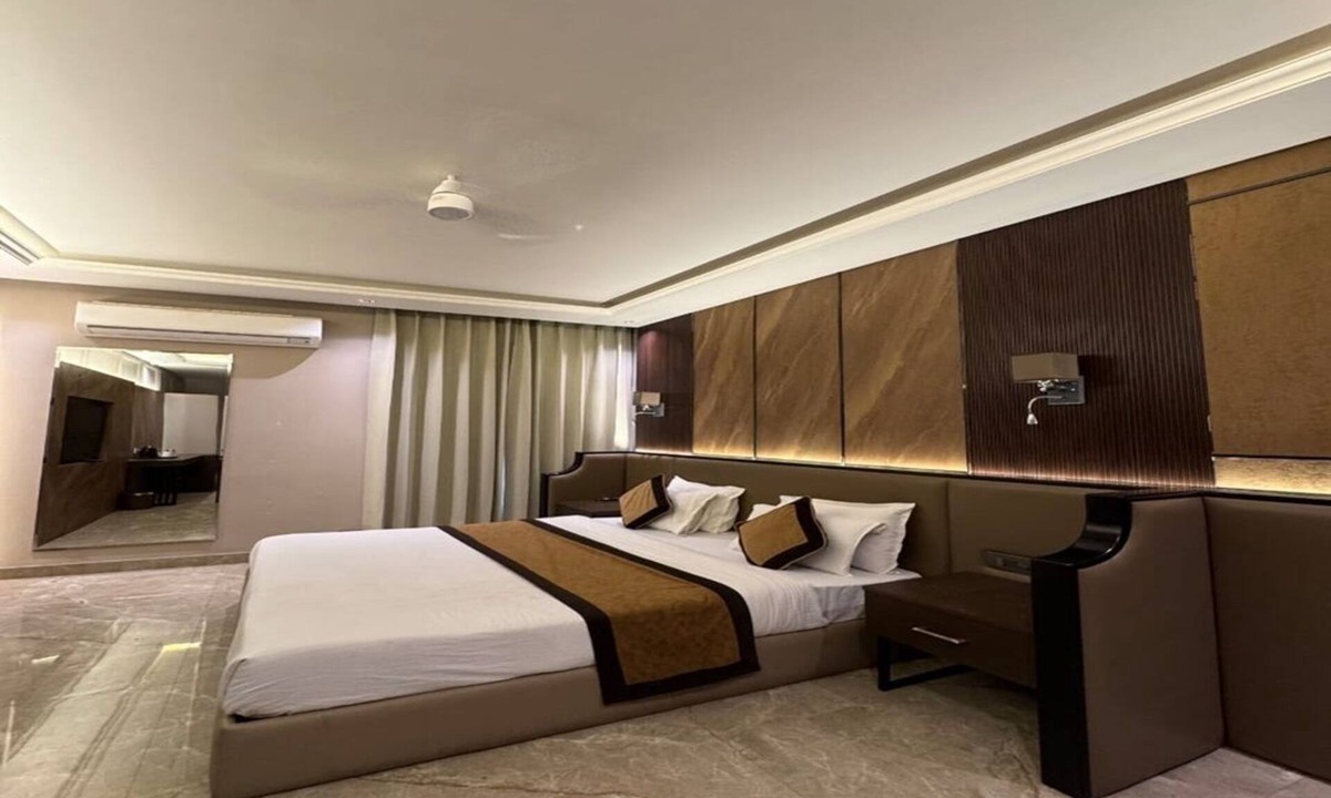 Meerut Hotel | Devrath By Big Bite Resort