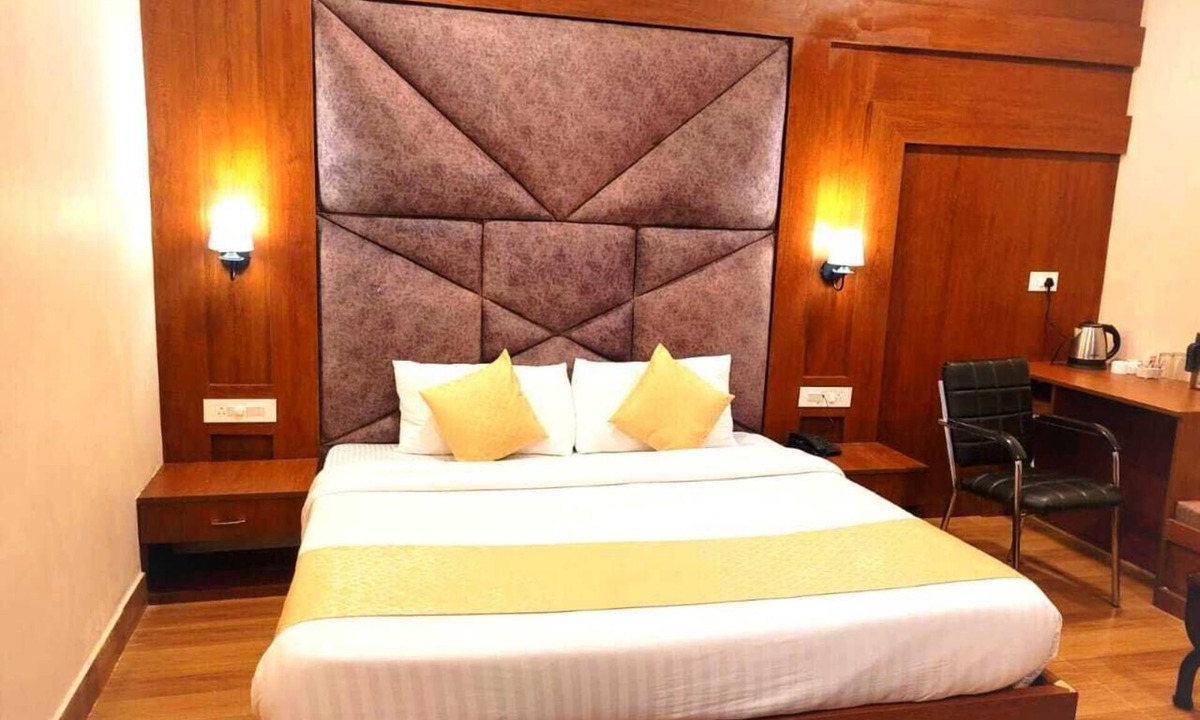 Gobind Dham Hotel | ECKO Vasudeva