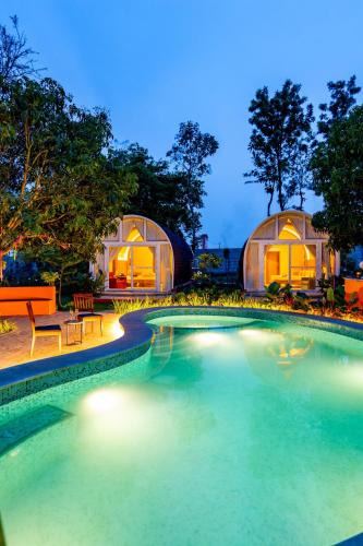 Narasapura Villa | ELIVAAS Signature Tanira Farms Moonrise Pet- friendly Igloo Cottage with Pool, Bar and Garden