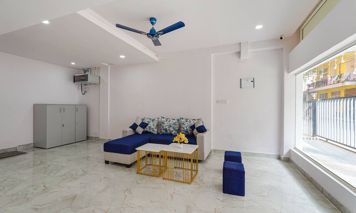 Koramangala Hotel | FabHotel Ivory Pearl Koramangala Bangalore
