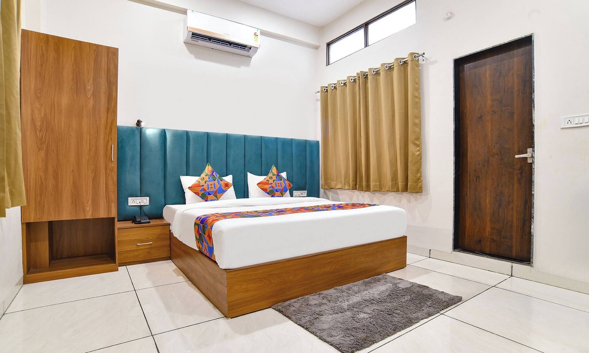 Indore Hotel | Fabhotel Olive Inn
