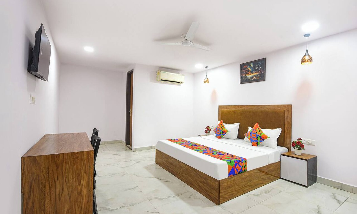 Govindpuri Hotel | Fabhotel Samrat Residency