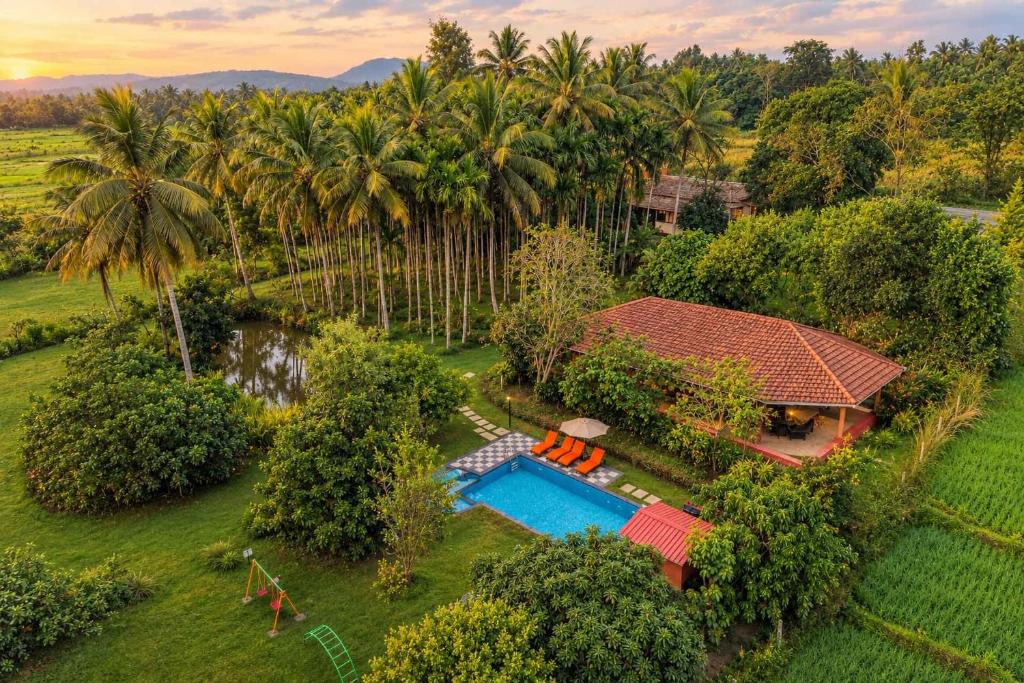 Kushalnagar House | Firefly By The River with Breakfast - Coorg