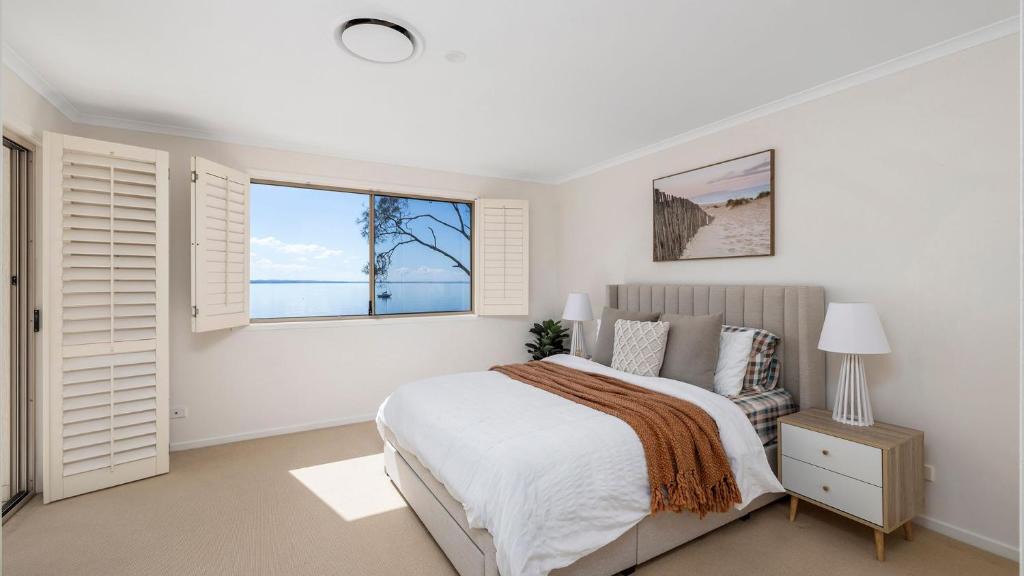 Salamander Bay House | Foreshore Delight