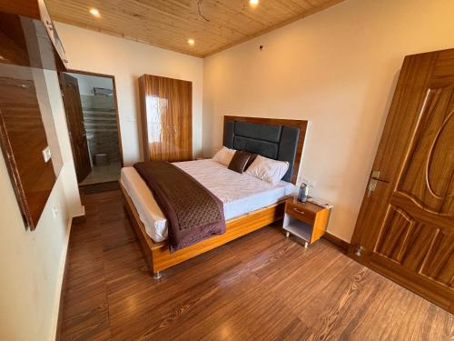 Kanatal House | Forest Breeze Homestay