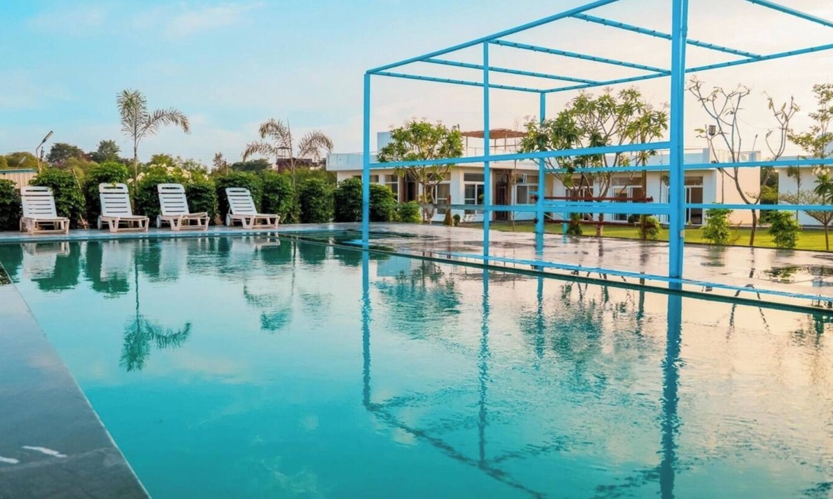 Gurugram House | Galaxy Aravali Farm