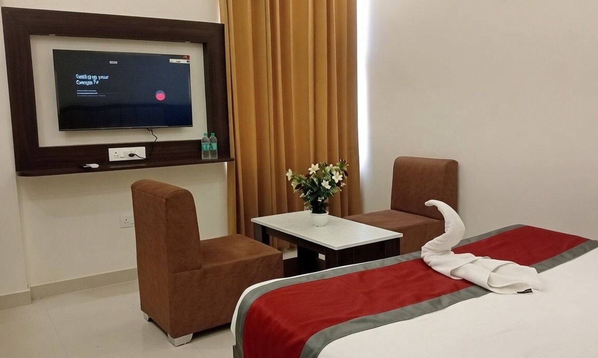 Mohanlalganj Resort | Gaura Resort
