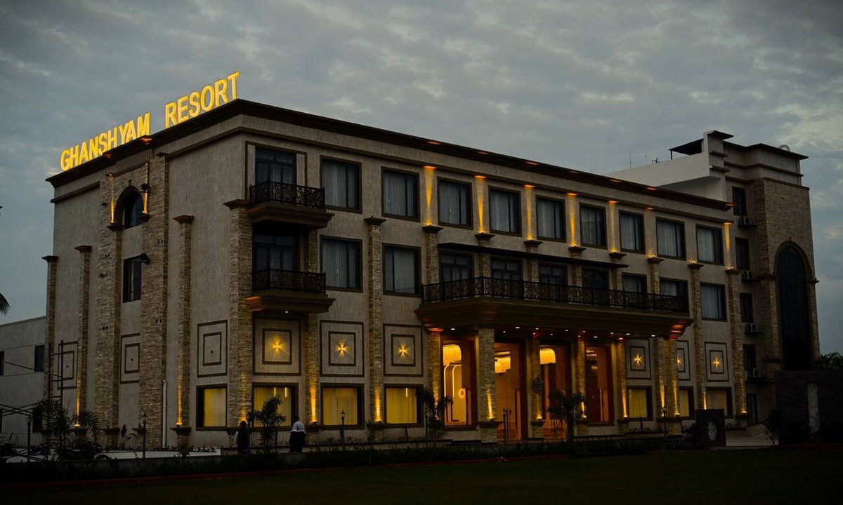 Piplod Resort | Ghanshyam Resort
