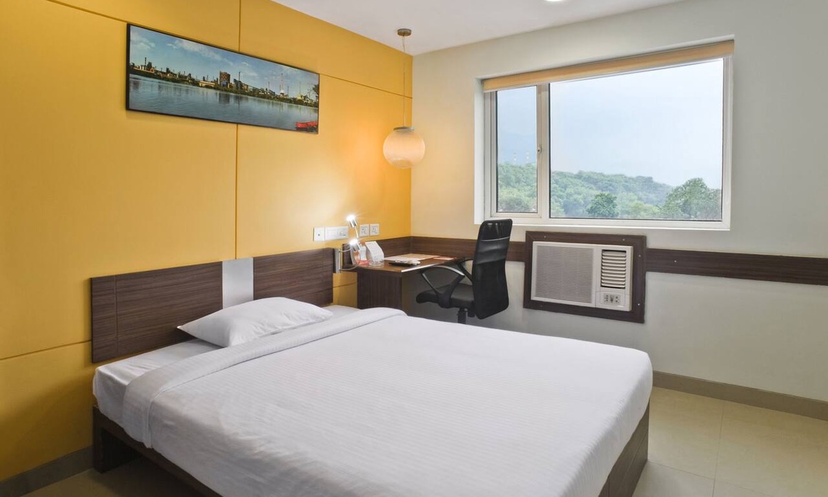 Pimpri Colony Hotel | Ginger Pune Pimpri