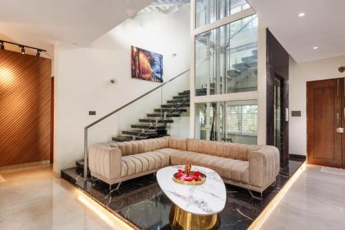 Medchal Apartment | Glasscrest Villa by StayJade 6BHK Theatre Hyd