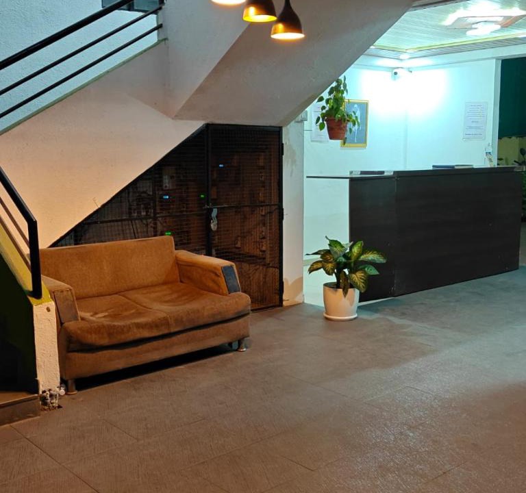 Paud Hotel | Gokul Lodging