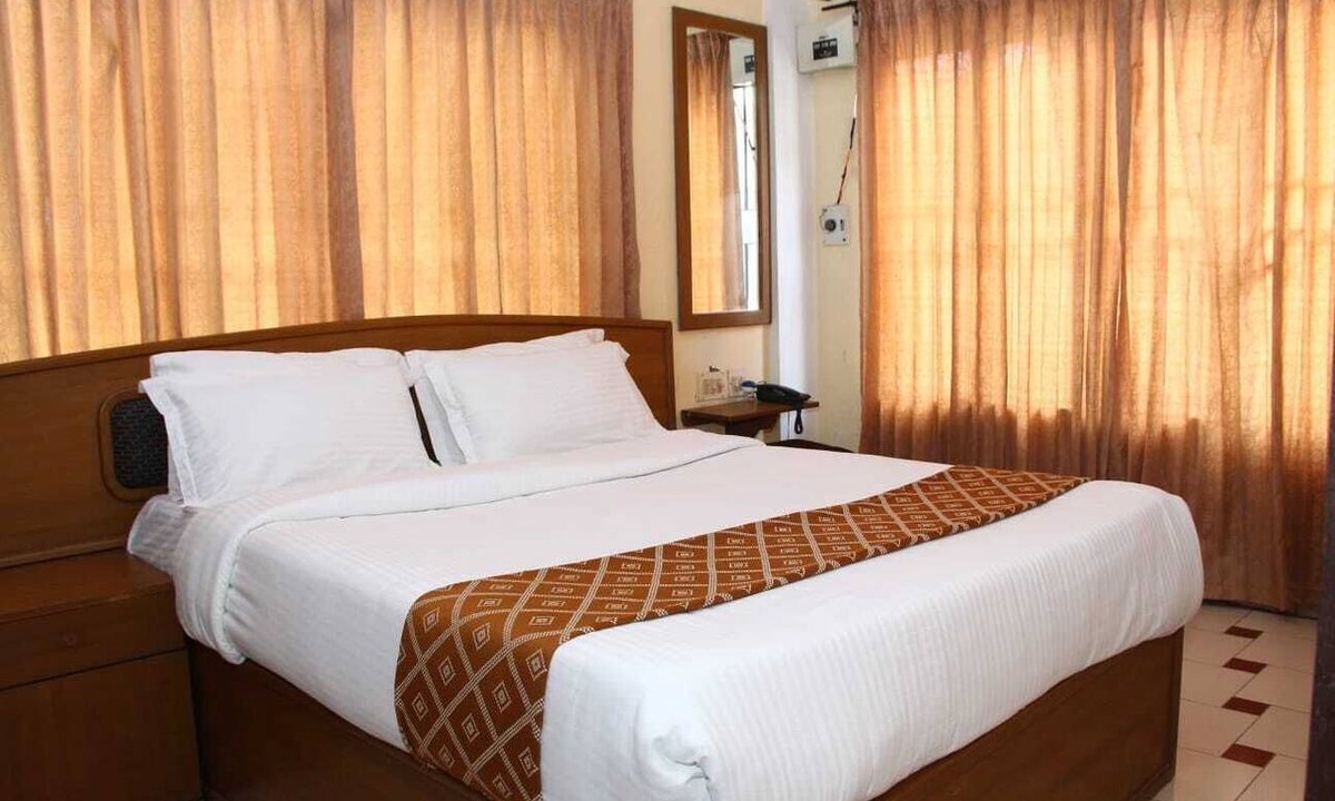 Guruvayur Hotel | Gokulam Resorts Guruvayoor