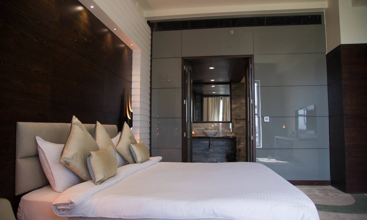 Bara Banki Hotel | Golden Blossom Imperial Resorts