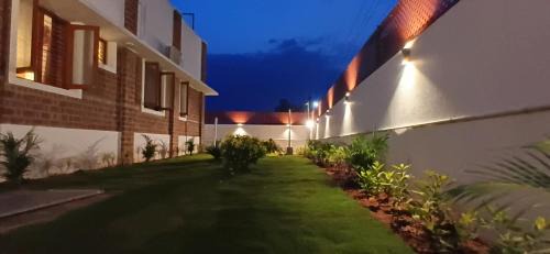 Enathur Villa | Golden Loom Homestay