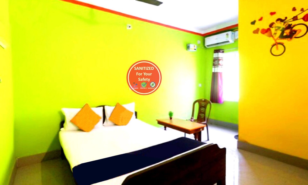 Konark Hotel | Goroomgo Sun Plaza Lodge Konark