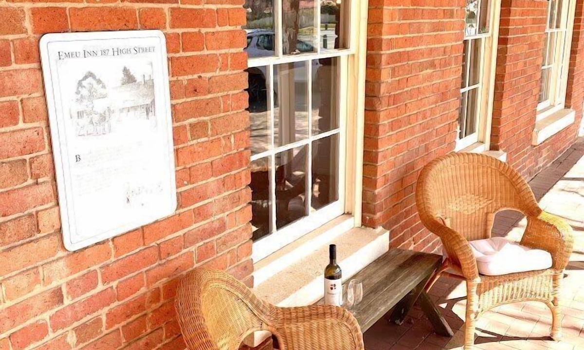 Heathcote Cottage | Great for group bookings