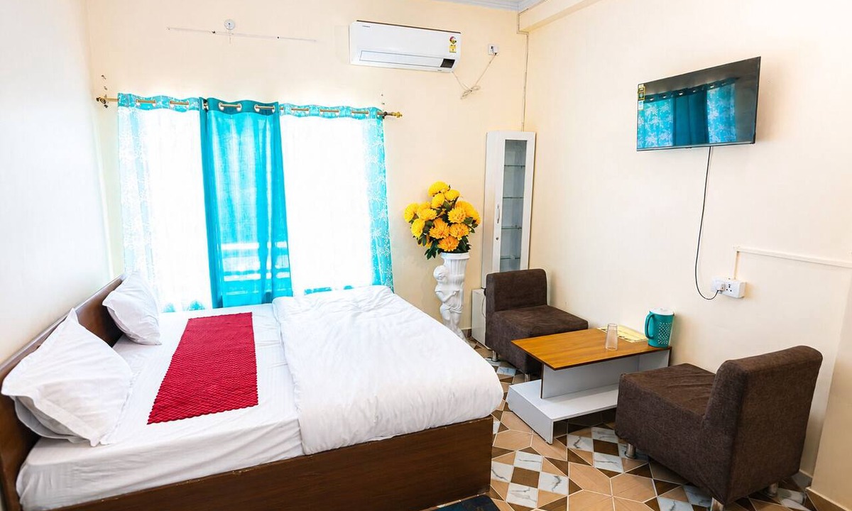 Srinagar Hotel | Green valley Hotel & Restaurant