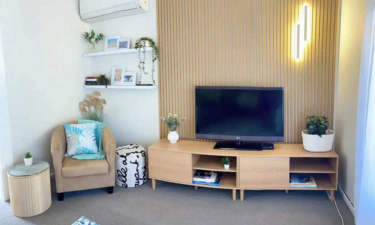 Bell Post Hill House | 🔆GREENVIEW🔆BFast,WiFi,Fetch🔆Walk2Pizza,Liquor