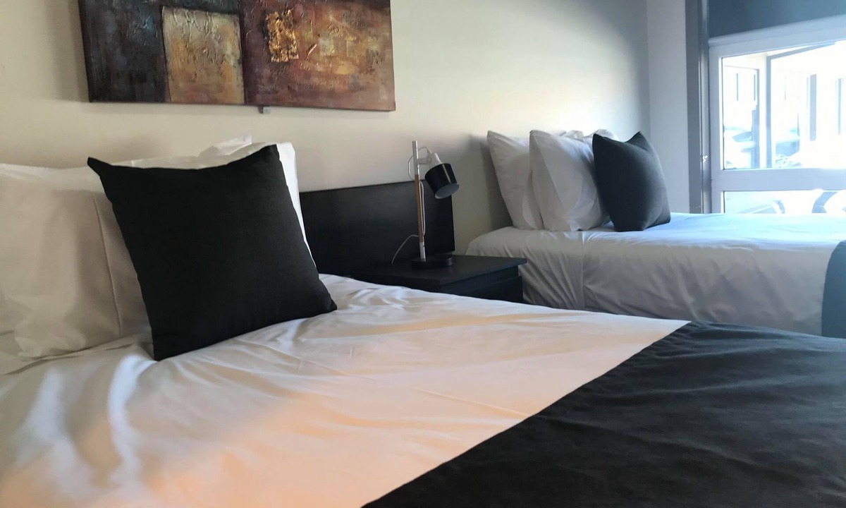 Brooklyn Hotel | Guiding Star Hotel