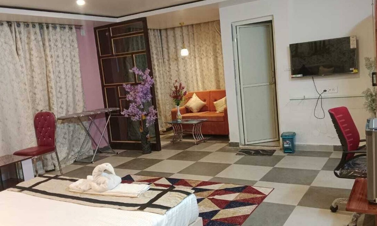 Balasore Hotel | Gulmohar guest house