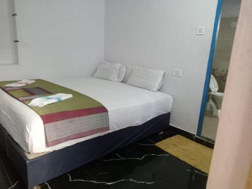 Kamalapur House | hampicallingstay