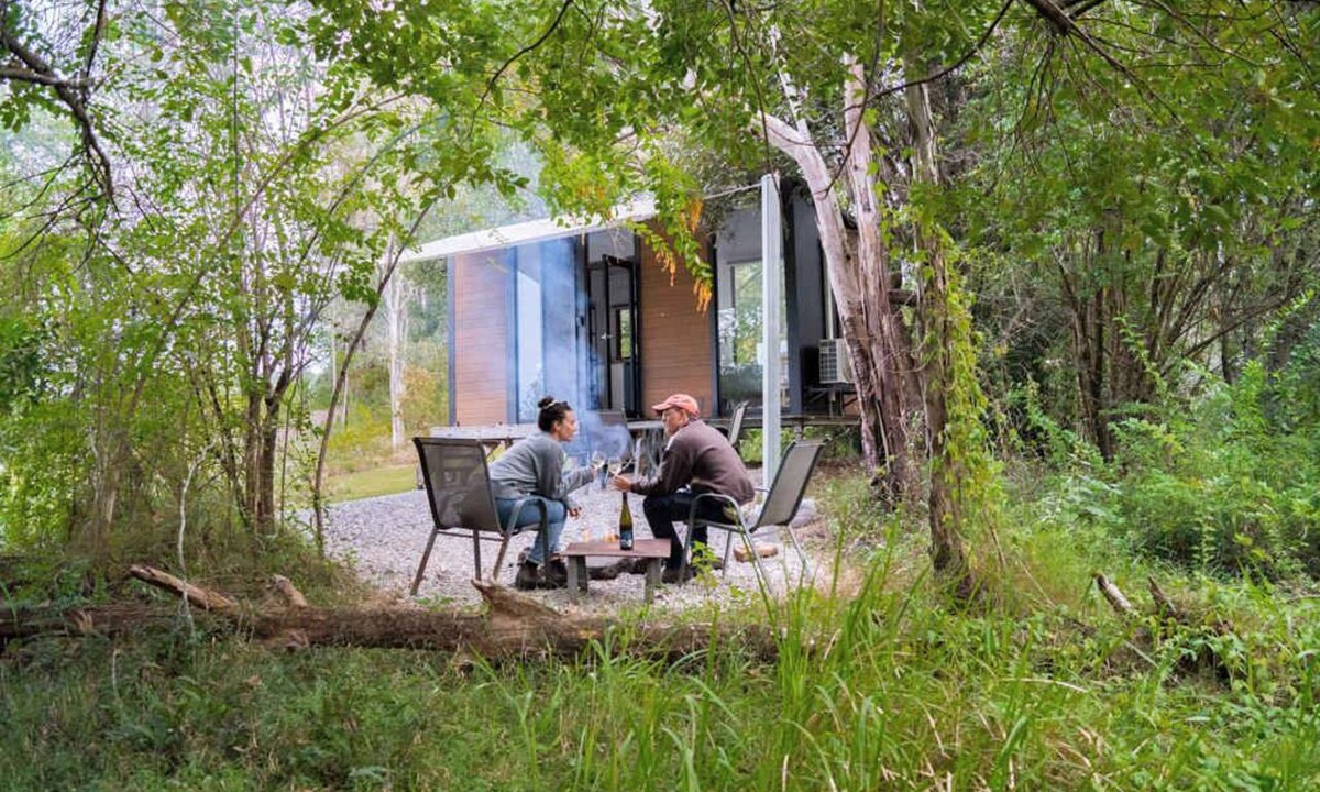 Perwillowen House | Hill Creek Tiny House 3 by Tiny Away