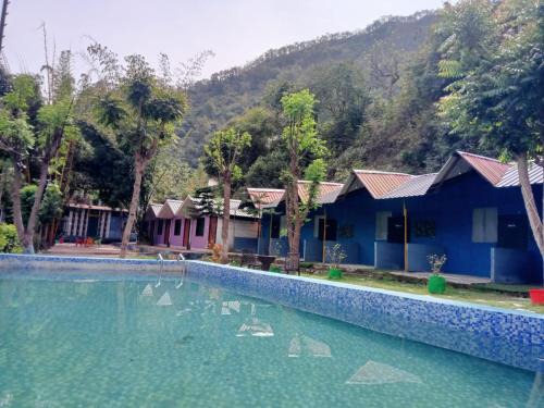 Jogiyana Hotel | Hills Queen Resort And Camping