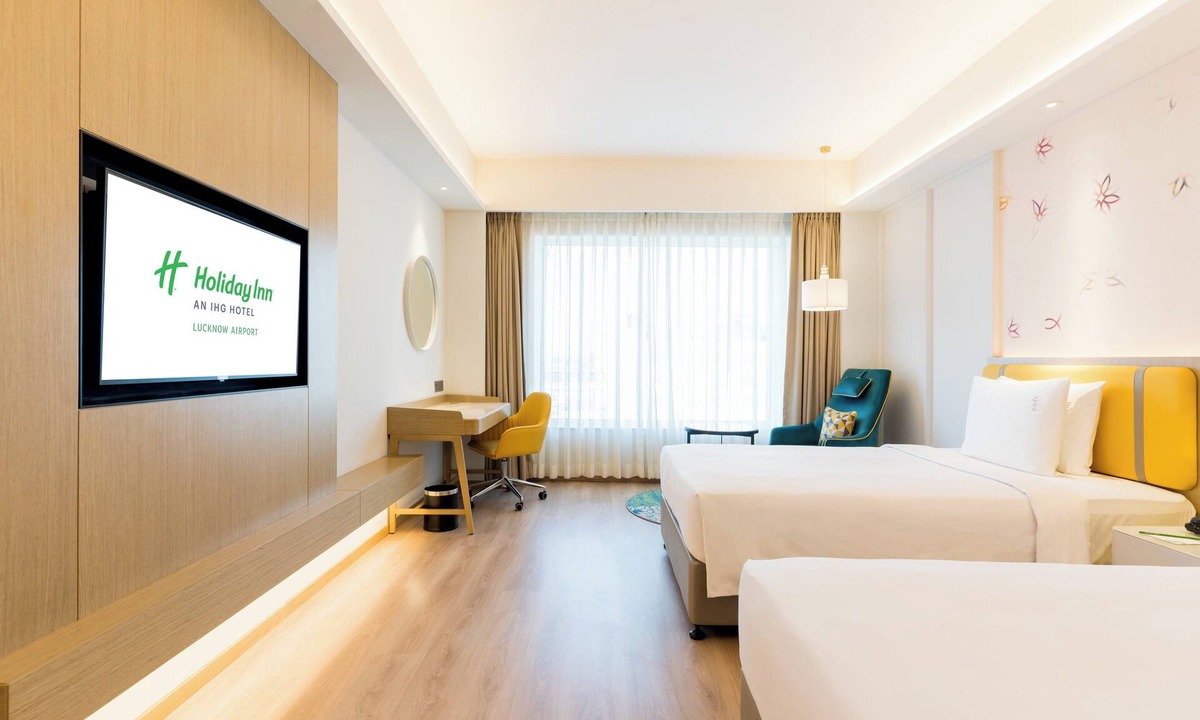 Lucknow Hotel | Holiday Inn Lucknow Airport by IHG
