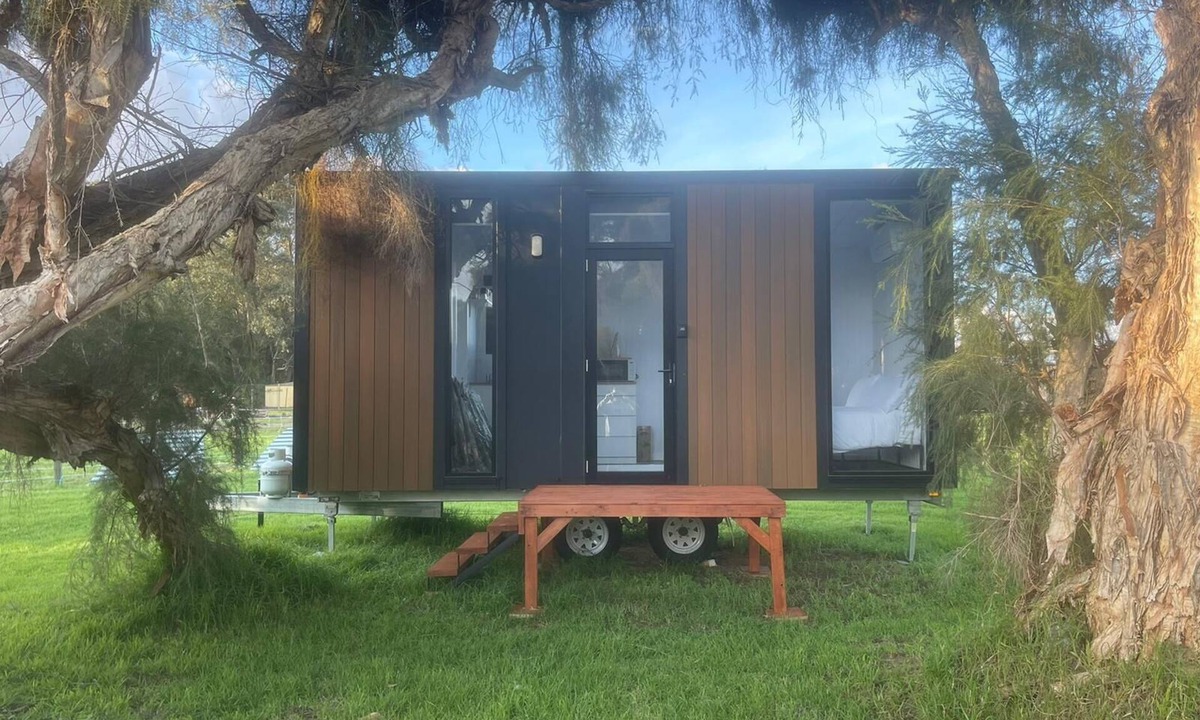 Baldivis House | Homestead on Eighty by Tiny Away