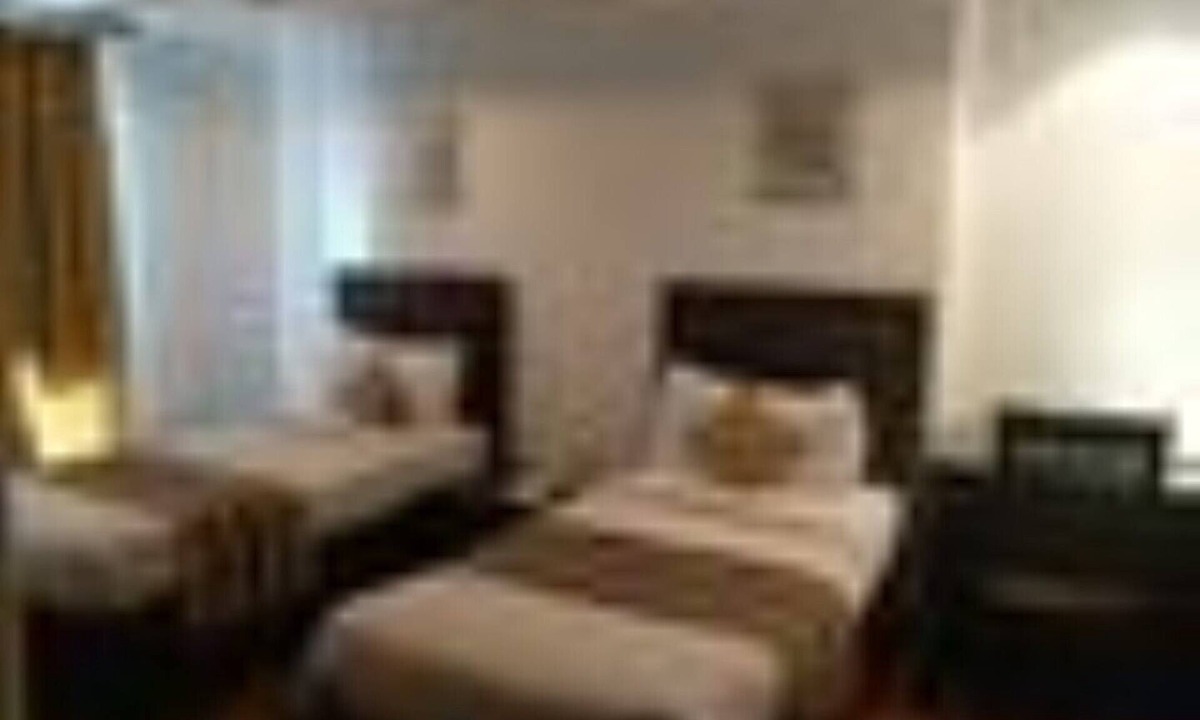 Safdarjung Enclave House | Hotel Aaron Castle (A Home away Home)