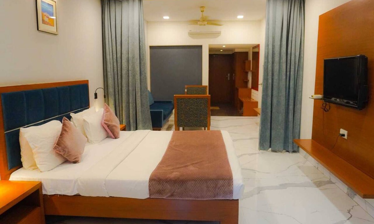 Raipur Hotel | Hotel Aditya