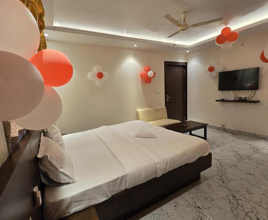 Lucknow Hotel | Hotel Airport Suites Suitable for Hourly Bookings