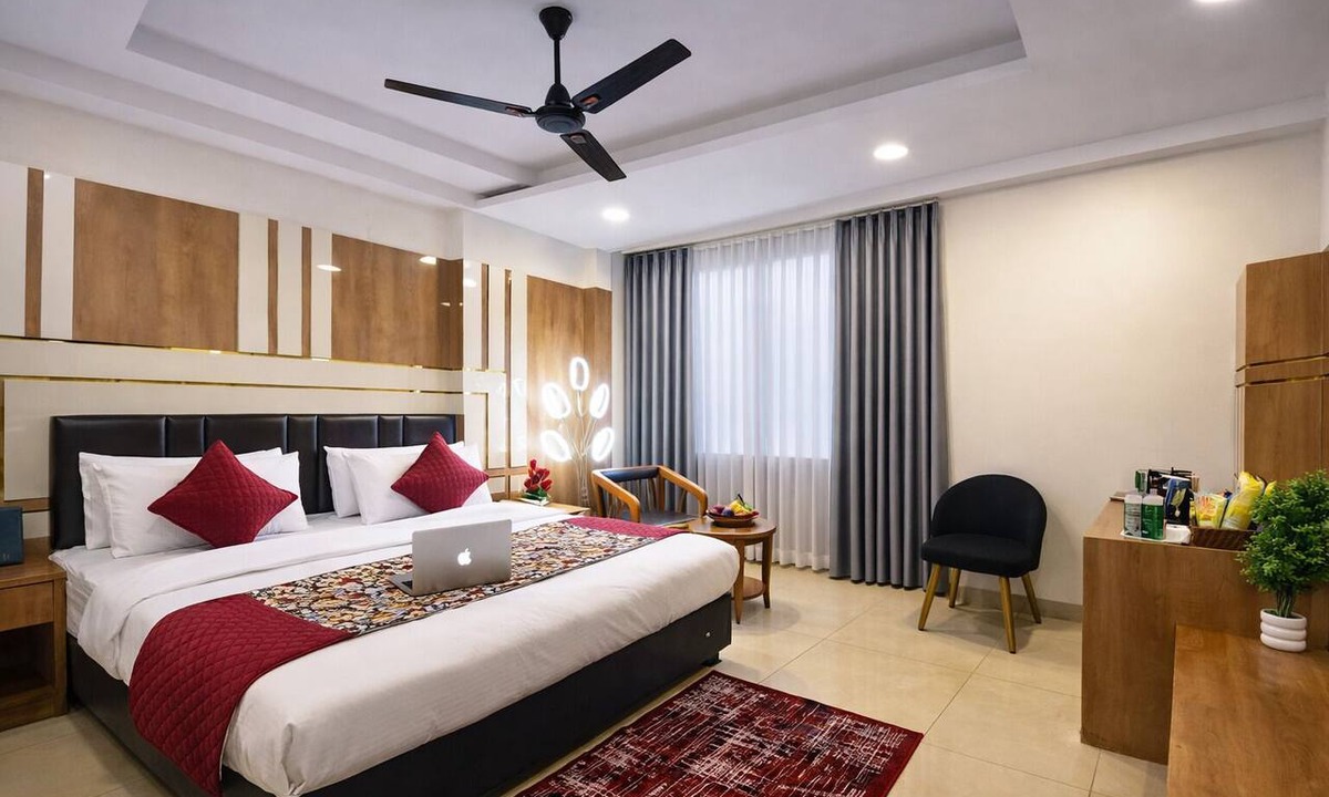 Karol Bagh Hotel | Hotel All Time Residency - Near Connaught Place New Delhi