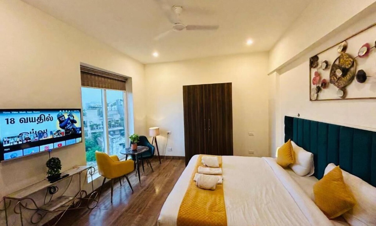 Gurugram Hotel | Hotel Amahi Inn Sector 30