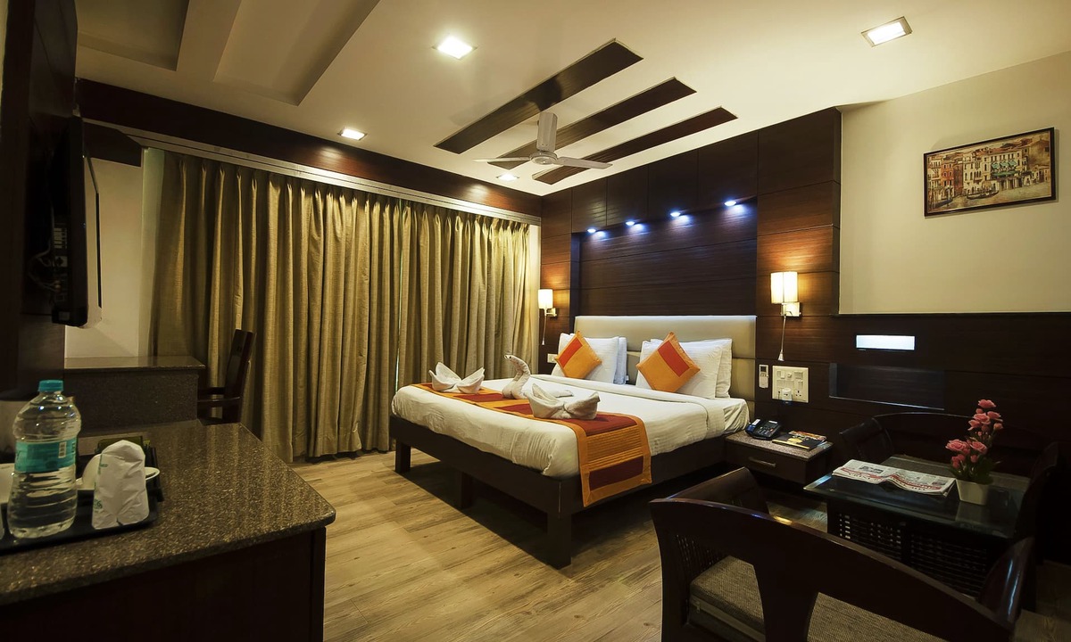 Green Park Hotel | Hotel Amaltas International by Orion Hotels