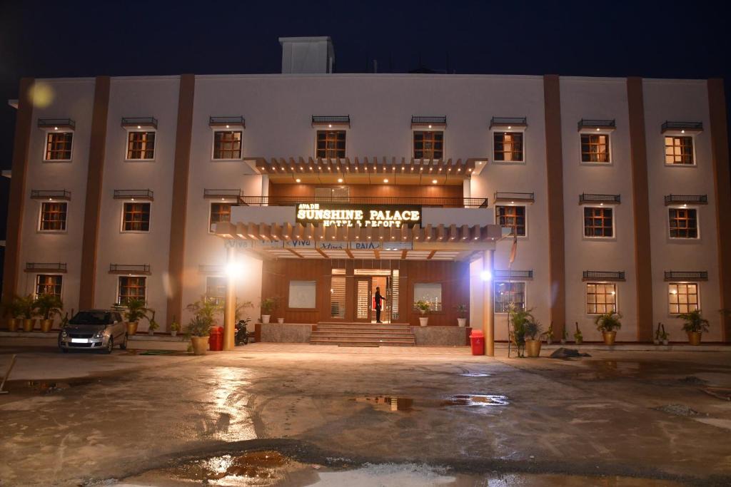 Tarabganj Hotel | hotel avadh sunshine ayodhya