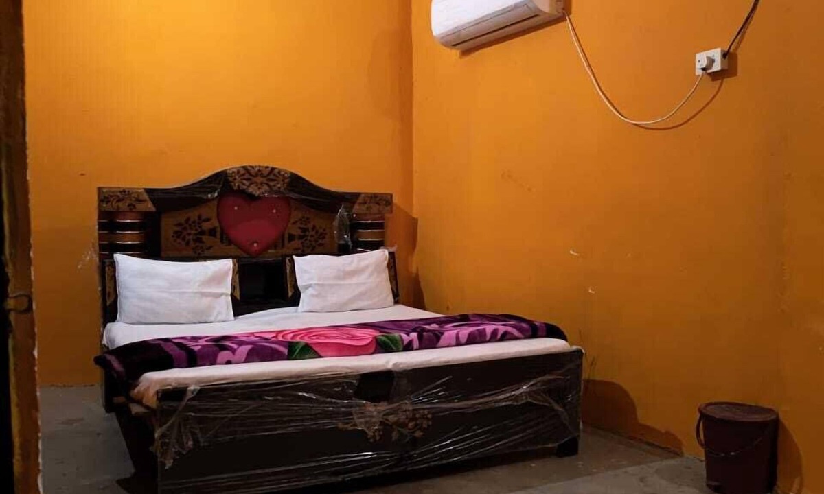 Bilgram Hotel | Hotel Diamond Hardoi
