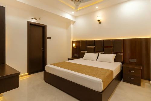 Taj Ganj House | Hotel Empress Gold
