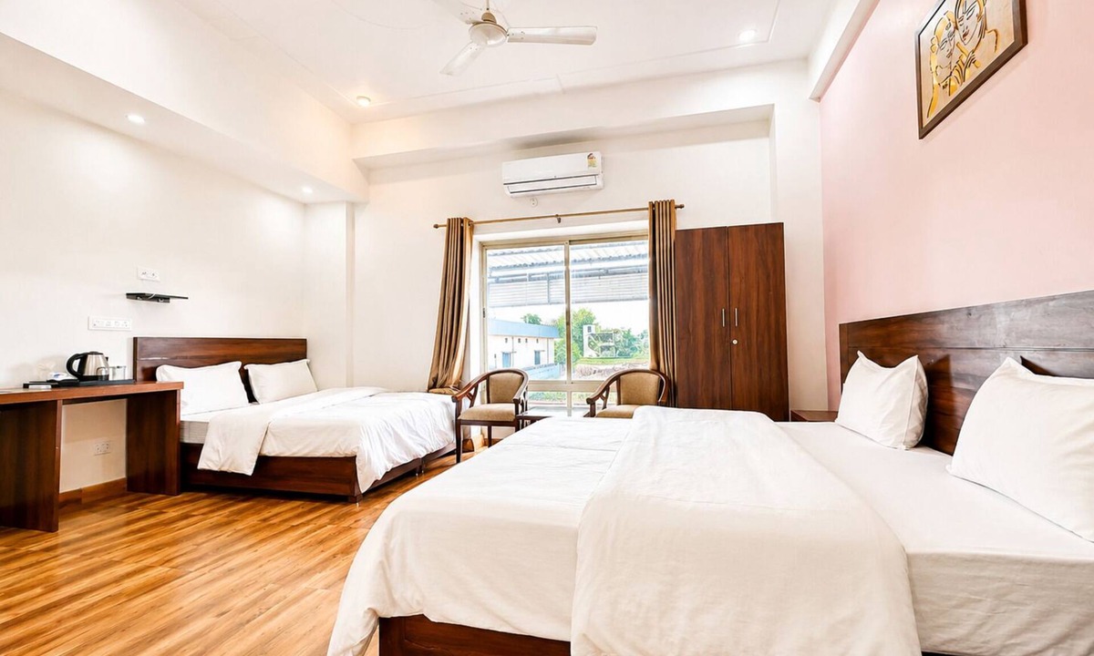 Bullawala Hotel | Hotel Four Seasons R