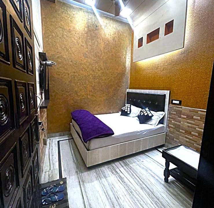 Sirsa Hotel | HOTEL Gumber