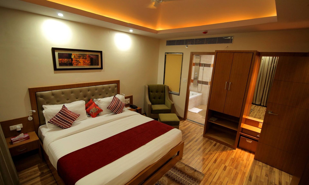 Kamalapur Hotel | Hotel Hampi International