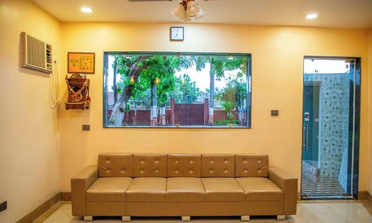 Kannauj Hotel | Hotel Hari Sharanam