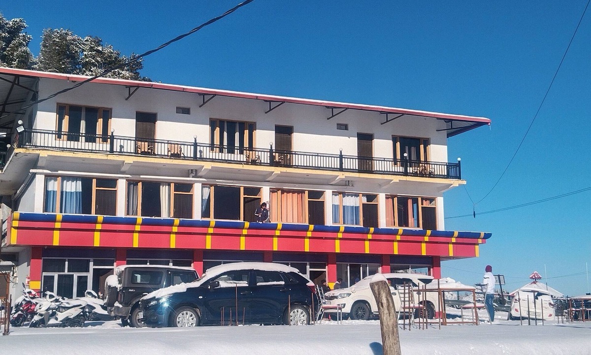Kempty Range Hotel | Hotel Himalaya View