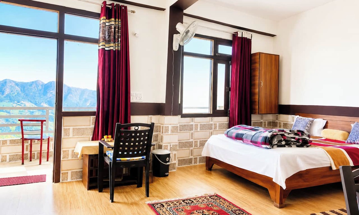 Didihat Hotel | Hotel Himalayan Darshan Retreat Berinag